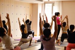 -酉嘉瑜伽YO+YOGA