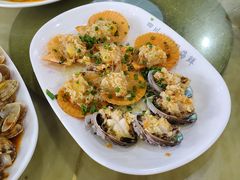 -四川小胡子海鲜(丁村万人海鲜广场店)