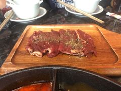 -热火朝天鲜切牛肉火锅(南强街巷店)