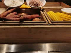 -老乡鸡(上海白玉兰广场店)