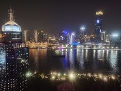 -东方明珠·空中旋转餐厅