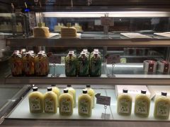 -奈雪的茶(青岛卓悦里INTOWN店)