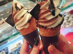 双色甜筒-GODIVA(港汇恒隆广场)