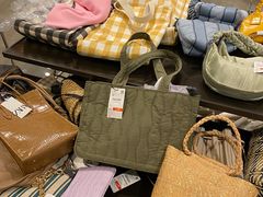 -ZARA(恒隆广场店)