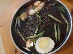 -长寿参鸡汤(朝韩风情街店)