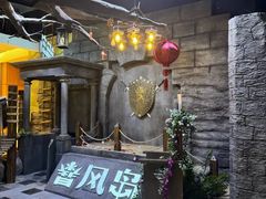 -暴风岛沉浸式体验馆(百联世纪店)