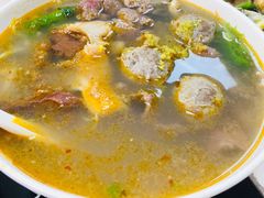 牛杂加丸汤-华威达牛庄(黄埔大道西店)