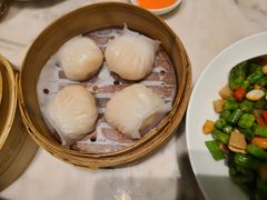 -香港百合居(LCM置汇旭辉广场店)