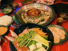 -谭鸭血老火锅(漳州路店)