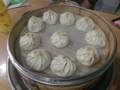 牛肉汤包-清真老铁家灌汤包