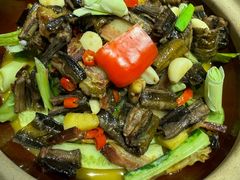 乡里腊肉炖鳝鱼-寻钵记民菜馆·正宗常德钵子菜(滨湖路店)