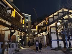 -磁器口古镇