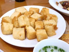-正宗普宁豆干坊·洪记砂锅粥(红领巾路店)