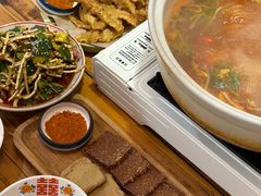 -猫爷的腔调·黔小馆(交大医学住宅区店)