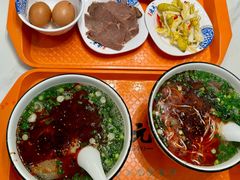 -德元兰州纯汤牛肉面(深圳首店)