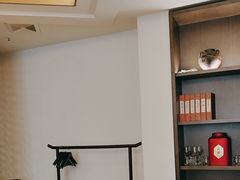 -梅花香里大酒店(郁金香路店)