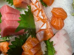 -花和海鲜自助(梅江店)