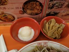 温泉蛋-拉面莊夢語＆中华料理八椿