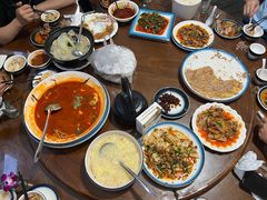 -四方小吃·白族庭院餐厅