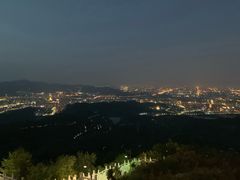 -定都峰