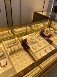 -老凤祥(星悦汇店)