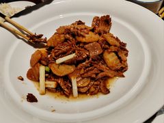 -闫府私房菜·百年鲁菜(恒隆店)