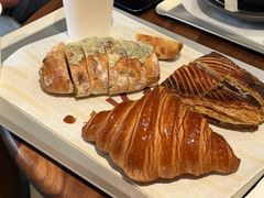 -MEEBO KAFEE米咖焙坊(虹桥路店)