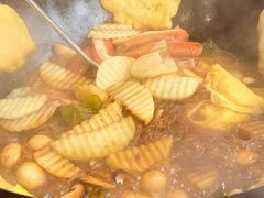 -鲁员外地锅鸡地锅鱼(古墩路店)