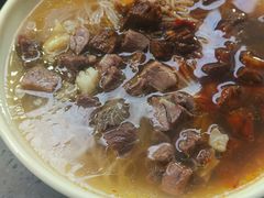 -啊墨江牛烂烀米线