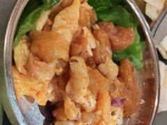 -围炉肉舍•炭烤活鳗•丹东海鲜烤肉(步行街店)