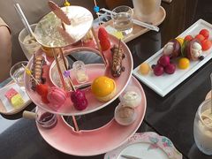 -亚龙湾喜来登·美景台大堂吧