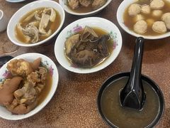 -麦哲伦丝绸度假村