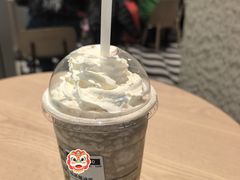 -星巴克臻选(莘庄仲盛店)