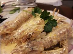 -大头虾越式风味餐厅(光明广场店)