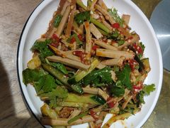 -偶屋里钵少爷(时代广场店)