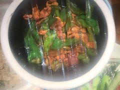 -洞庭土菜小炒馆(易发广场店)