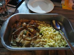 -LENBACH兰巴赫西餐啤酒坊(大连东港店)