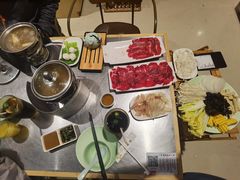 -潮界(LU·ONE凯德晶萃广场店)