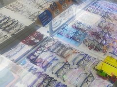 -潘多拉眼镜·蔡司依视路明月(潘家园店)