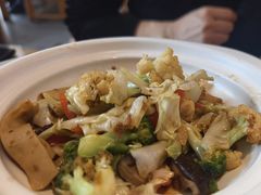 -严记小天府酸菜鱼(西四路店)