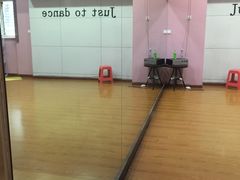 -零下舞度·街舞连锁机构(万科中心店)