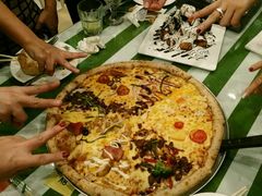 18寸超棒8拼比萨-嘉喜来比萨(罗马花园店)