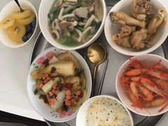 -鲸育宝宝月嫂(徐汇店)