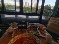 -酤居湖景音乐餐吧(安宁店)