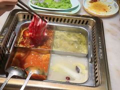 -巴渝瓦肆重庆鲜火锅(宝龙环湖店)