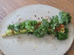 西兰花佐牛油果酱-BOR Eatery(安福路店)