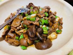 青椒牛肝菌-老街鱼嘴巴(坡子街老店)