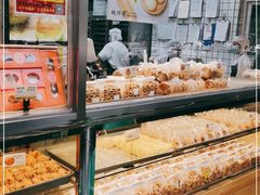 -鲍师傅糕点(江苏路店)