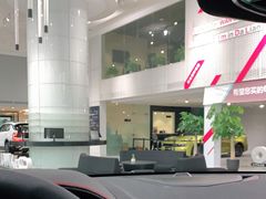 -领克中心(大连万利行)