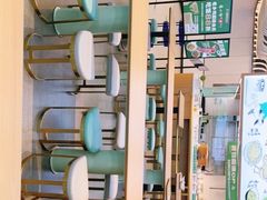 -老乡鸡(西岸凤巢店)